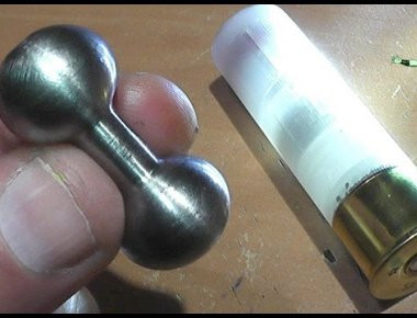 Αυτά είναι τα ατσάλινα μονόβολα «Δικέφαλο Τέρας» (βίντεο)